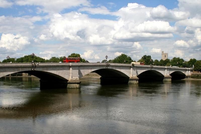 Appartement Spacious 5br 3ba Duplex In Prime Zone 2 Near Tube And River Londen
