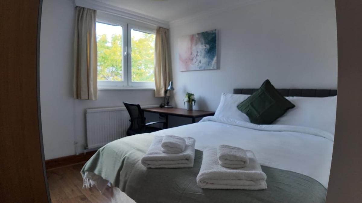 Spacious 5br 3ba Duplex In Prime Zone 2 Near Tube And River Apartamento