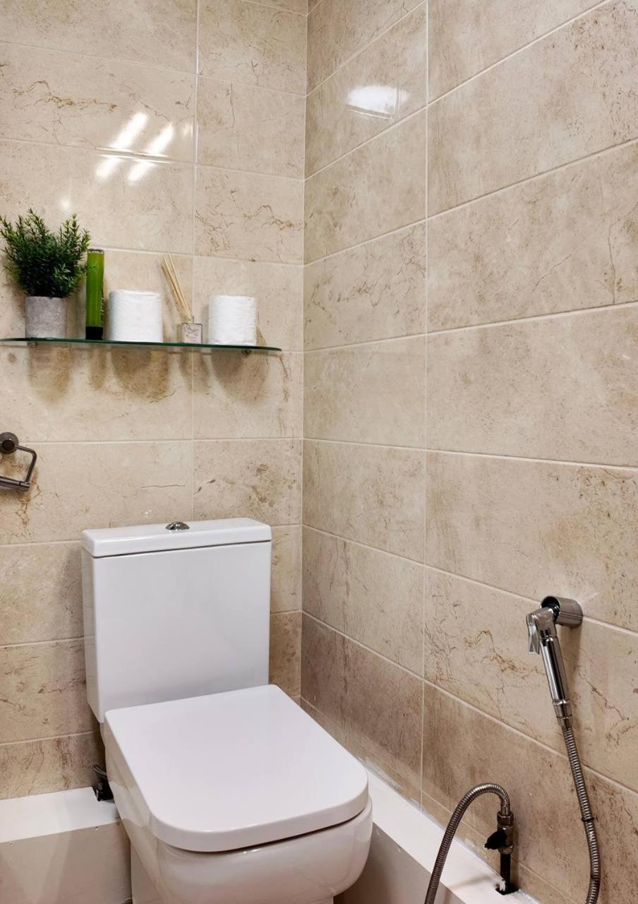 Spacious 5br 3ba Duplex In Prime Zone 2 Near Tube And River Apartamento